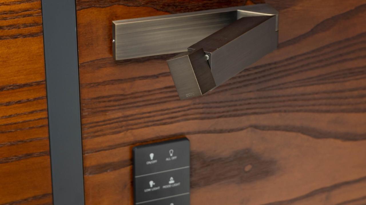 Horizon By Skycity โอ๊คแลนด์ ภายนอก รูปภาพ A smart lock