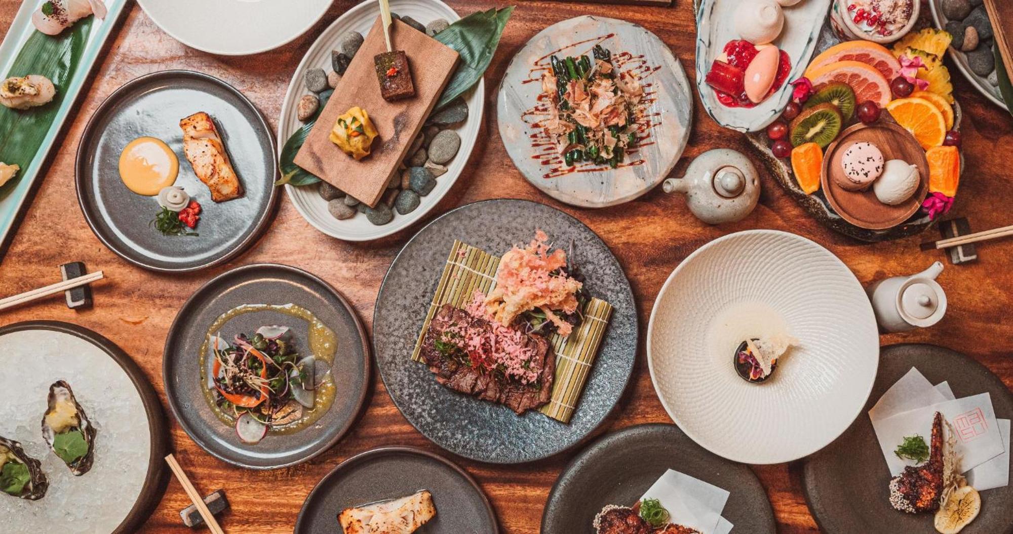 Horizon By Skycity โอ๊คแลนด์ ภายนอก รูปภาพ A selection of dishes at the restaurant